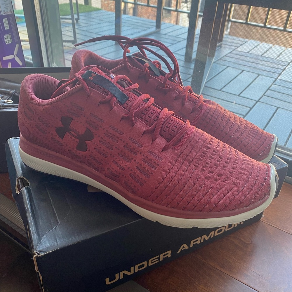 Under Armour Men Sneakers